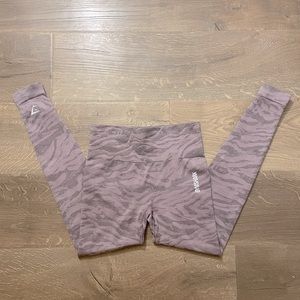 Gymshark adopt animal seamless leggings